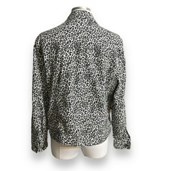 RUBY RD Grey Black Leopard Print Button Front Stretch Denim Jacket EUC! - Picture 3 of 9